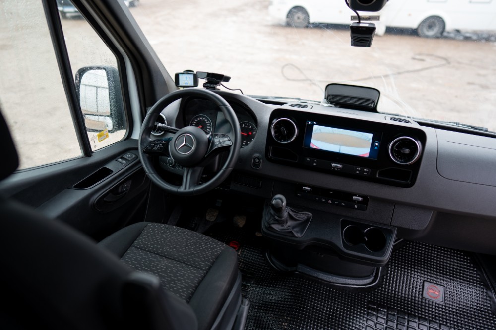 Mercedes-Benz SPRINTER 517 CDI MINIBUS — foto 7